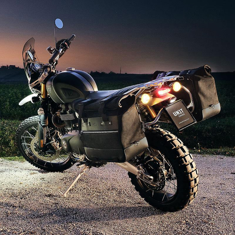BMW R nineT 1200 Urban G/S (hoher Auspuff) [2017-2023] - Paar Cult-Seitentaschen aus Spaltleder 40L - 50L + Aluminiumplatte
