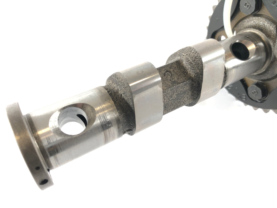 Yamaha V -Max 1200 2en [1997] - CAMSHAFT Outlet nokkenascilinder aan de achterkant