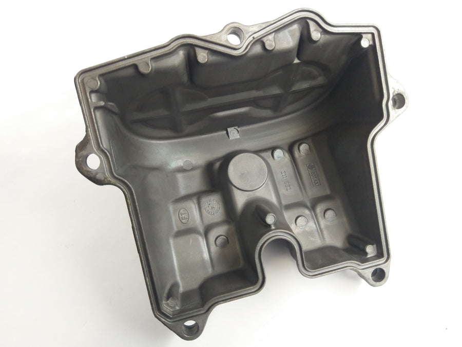 Aprilia RST 1000 Futura [2004] - Ventildeckel