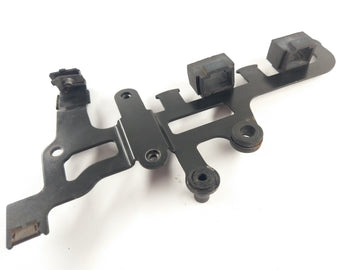 Aprilia RST 1000 Futura [2004] - Aggregatehalter