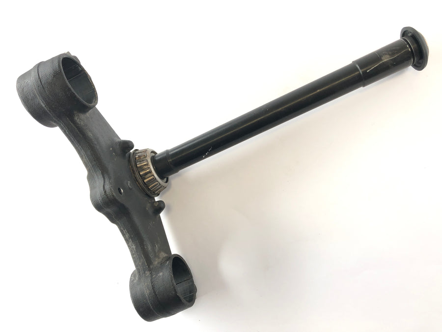 BMW F 650 CS Scarver [2001] - Fork Bridge hieronder