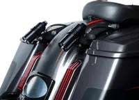 Harley-Davidson FLHXU 1977 Street Glide Ultra 121 [2025] - REVO ARC Billet Remote Reservoir Außenhalterungen – Bild 8
