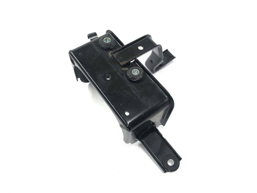 Suzuki GSF 1250 SA Bandit WVCH [2007] - ABS-beugelbeugel ABS-regeleenheid