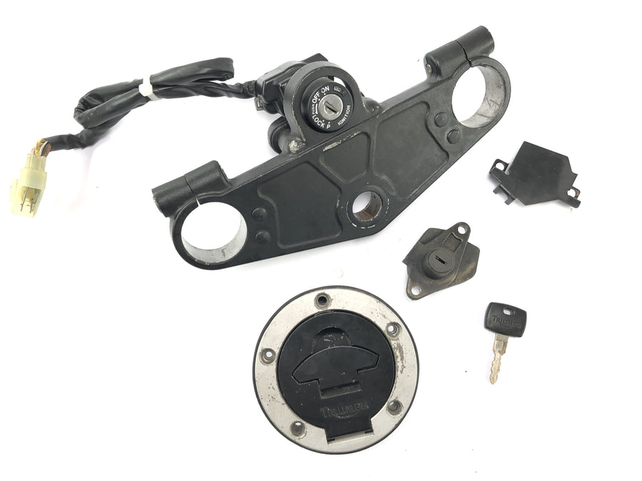 Triumph Daytona 900 T300 [1993] - lock set with fork bridge at the top tank lock seat lock