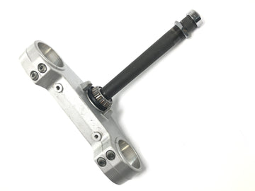 Moto Guzzi V11 Sport [1999] - lower fork clamp, steering head bridge