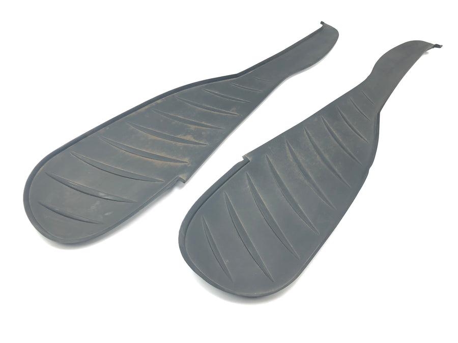 BMW C1 125 [2002] - Running board rubbers covering step strips driver's footwell left and right