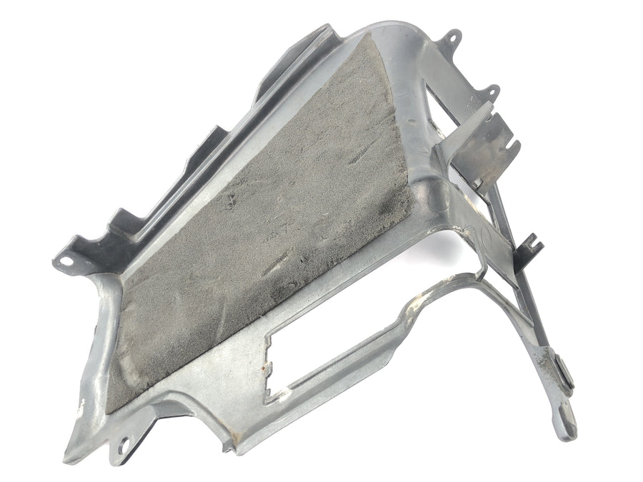 Honda GL 1500 Goldwing SC22 [1987] - Front side panel inner panel cover left
