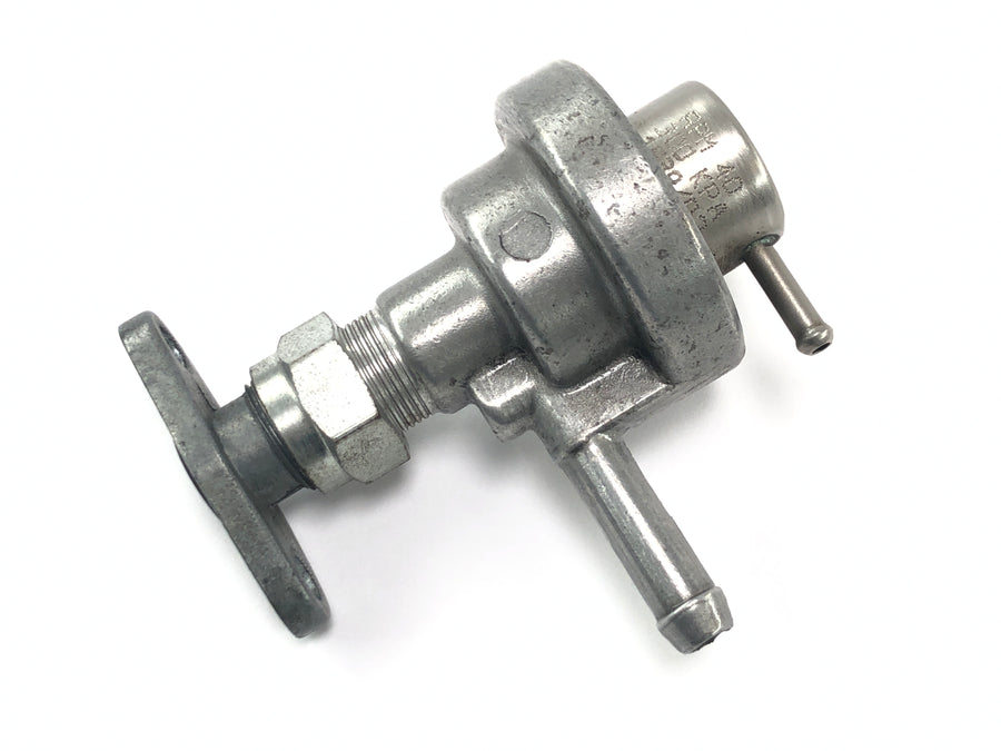 Moto Guzzi V11 Sport [1999] - Fuel pressure regulator Fuel pressure regulator