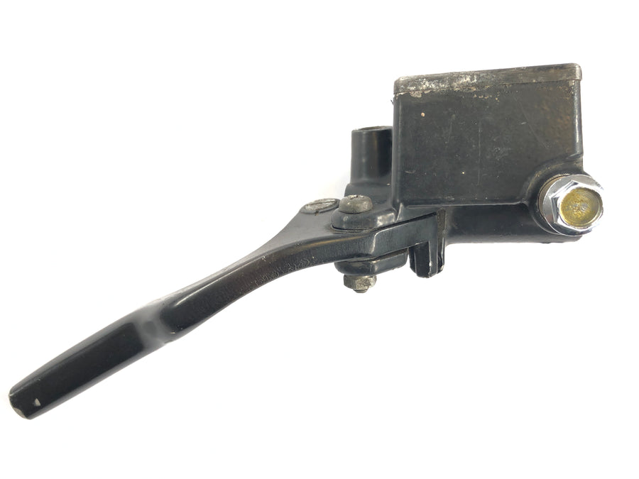 Yamaha XT 600 Zentere 34L [1985] - Brake pump handbrake pump in front