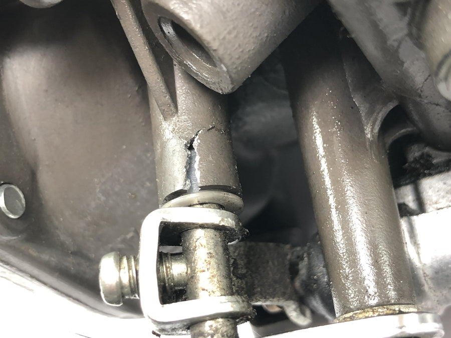 Yamaha V Max 1200 2LT [1998] - Vergaser Vergasereinheit Drosselklappengehäuse Defekt siehe Bilder