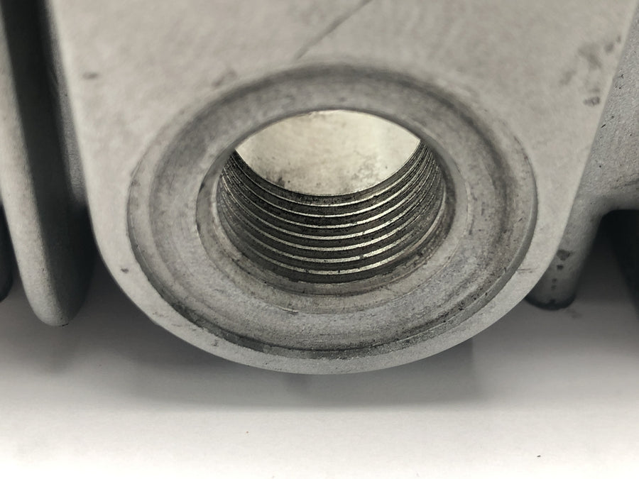 Moto Guzzi California 1100 EV KD [1998] - Oil pan engine housing oil filter housing engine cover