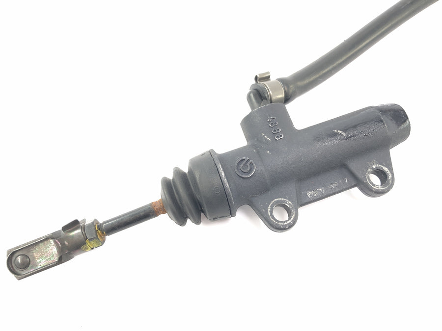 BMW F 650 GS R13 [2002] - brake pump behind