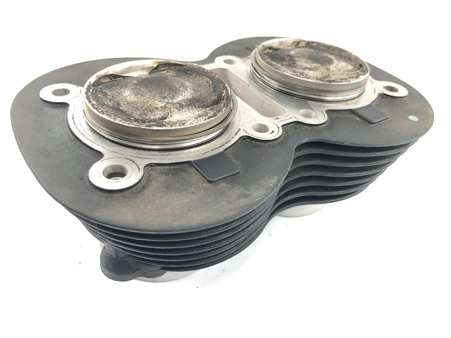Triumph Bonneville T100 986MF [2012] - Cylinder with piston cylinder block cylinder unit