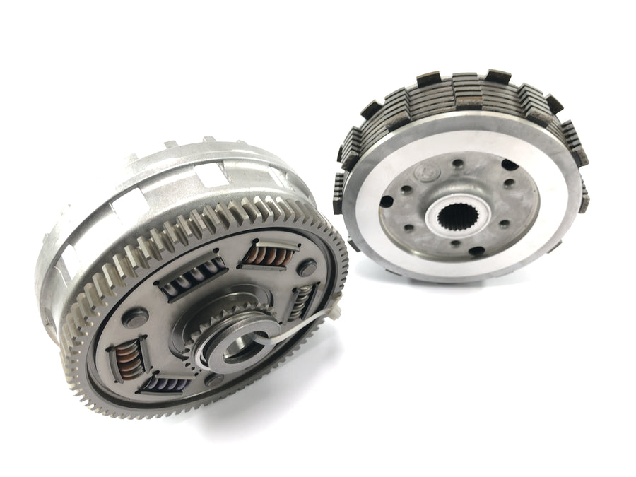 Yamaha MT07 RM04 [2014] - Kupplung Kupplungskorb Kupplungseinheit