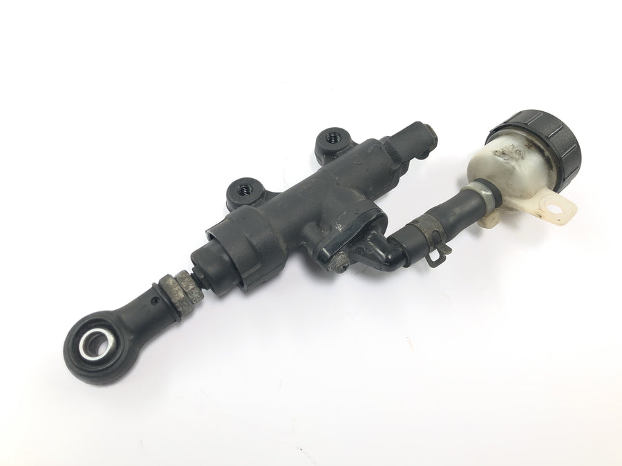 Honda CBR 1000 RR SC57 [2006] - Rear brake pump rear wheel master cylinder foot brake