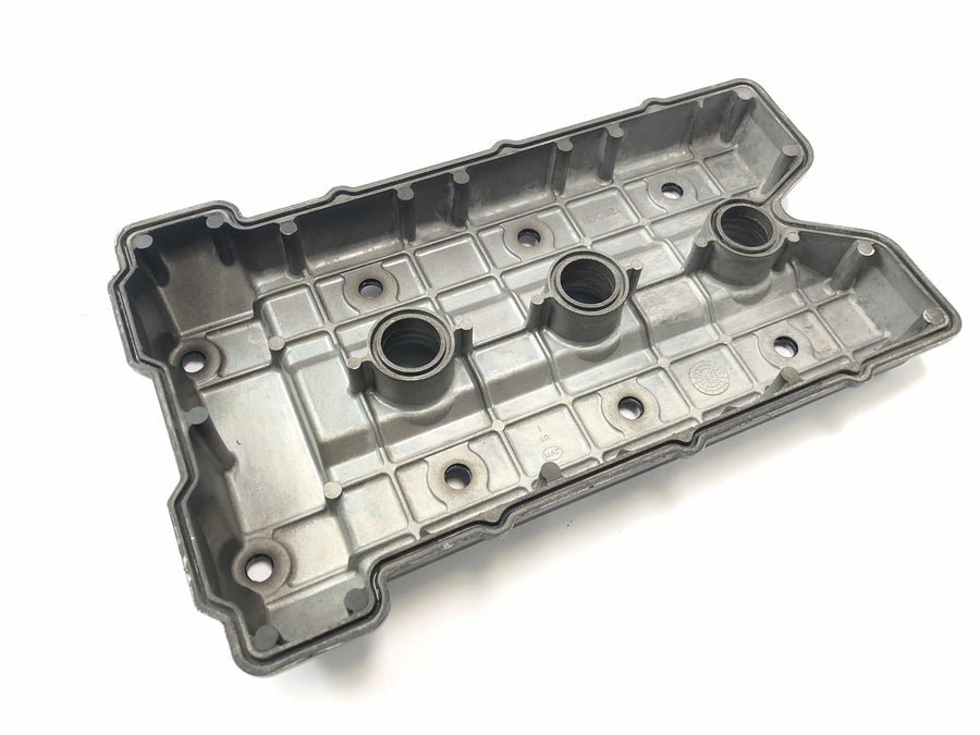 Triumph Daytona 900 T300 [1996] - Valve cover cylinder head cover engine cover