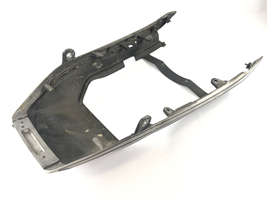 Honda CBX 650 E RC13 [1983] - rear cladding cladding frame coverage behind