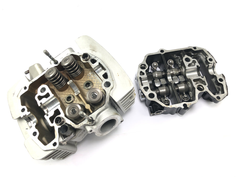 Kawasaki VN 1600 Classic VNT60A [2007] - cylinder head rear valve train valve seat carrier