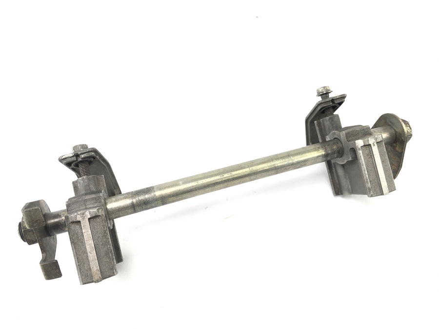 Ducati Monster M600 [1995] - rear axle with chain tensioner axis liner axle