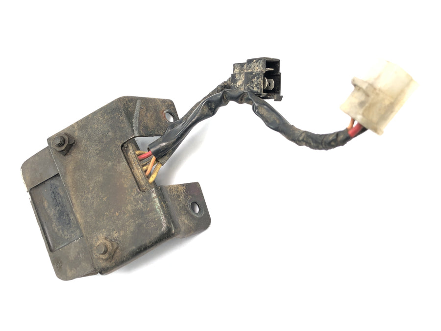 Suzuki DR 350 SK42B [1991] - Spanningsregelaar Raadifier Laadcontrole -controller