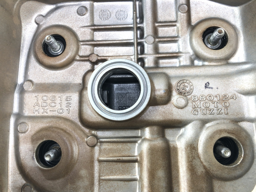Moto Guzzi Stelvio 1200 8V [2016] - Ventildeckel rechts Zylinderkopfdeckel quattro valvole