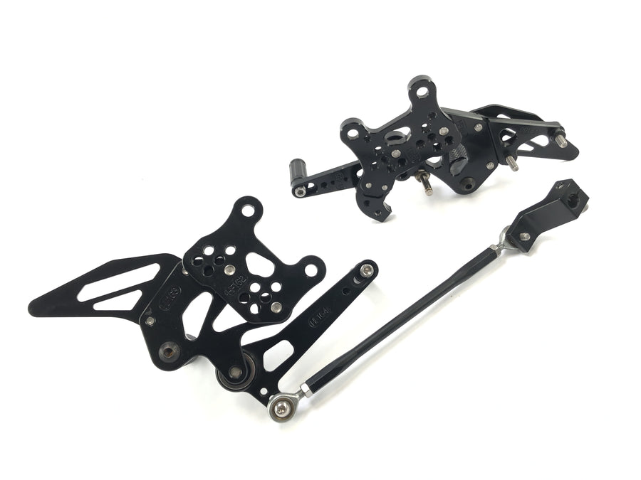Aprilia RSV4 1000 [2010] - Footrest set with gearshift pedal and brake pedal