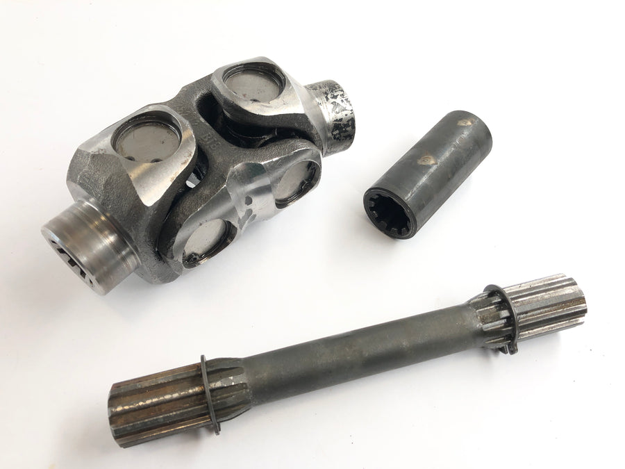 Moto Guzzi 850-T3 [1980] - Cardan shaft with universal joint