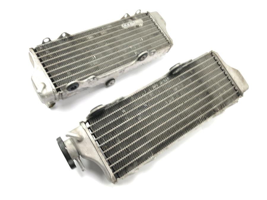 Husqvarna TE 610 H6 8AE [TE 570 H7] - Kühler Wasserkühler links rechts Set