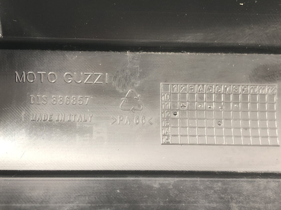Moto Guzzi Stelvio 1200 8V [2016] - Anlasserabdeckung Verkleidung Starterdeckel