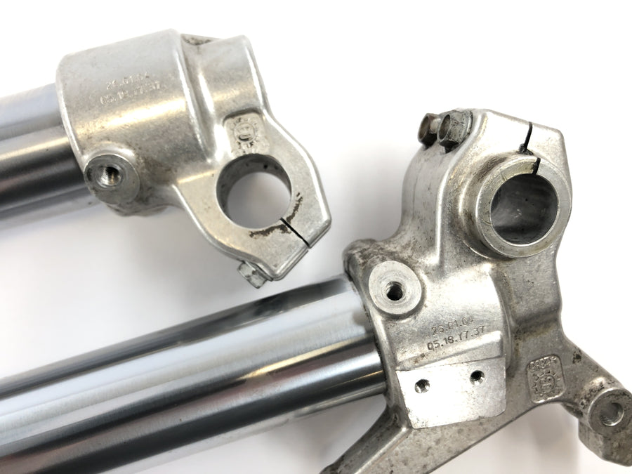 KTM LC4 640 EGS [2004] - Gabel Telegabel with axis