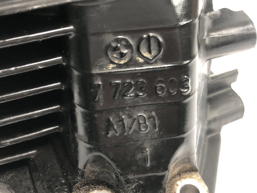BMW R 1200 GS Adventure R12 [2012] - Cylinder head on the left