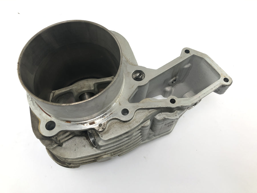 BMW R 1150 RS R22 [2003] - cylinder with piston on the left