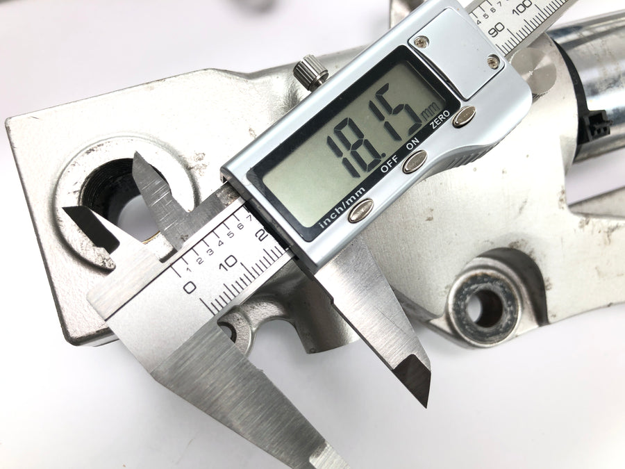 Suzuki GSX-R 1100 W GU75 C [1994] - Gabel Telegabel Vordergabel