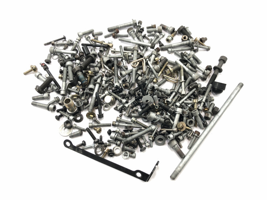 BMW R 1100 RT 259 [1999] - leftover parts and screws mixed lot