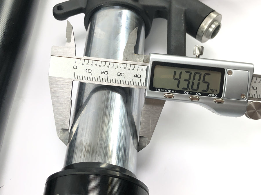 Honda CBR 1000 RR SC59 [2008] - Gabel Telegabel USD mit Achse Vorderradgabel