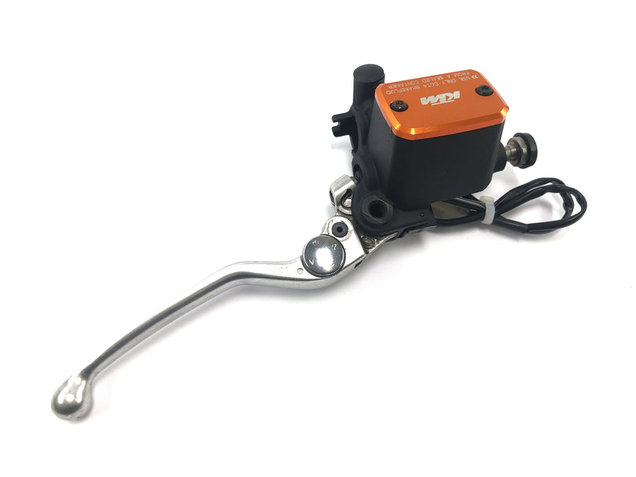 KTM Duke 690 A3 [2012] - Front brake pump Hand brake pump with brake lever