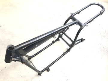 Moto Guzzi V7 Special [1971] - frame met registratiedocument hoofdframe chassis chassis basisframe