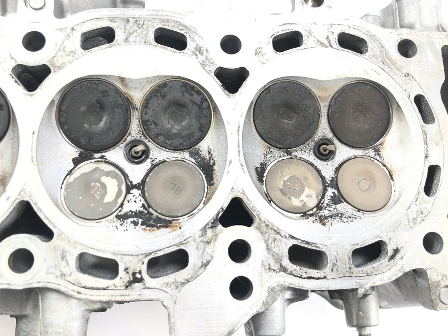 Honda CBR 1000 RR SC57 [2006] - Zylinderkopf Ventiltrieb Ventilsitz Ventilkanäle