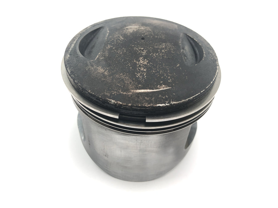 BMW R 100 GS 247E [1991] - cylinder with piston on the left