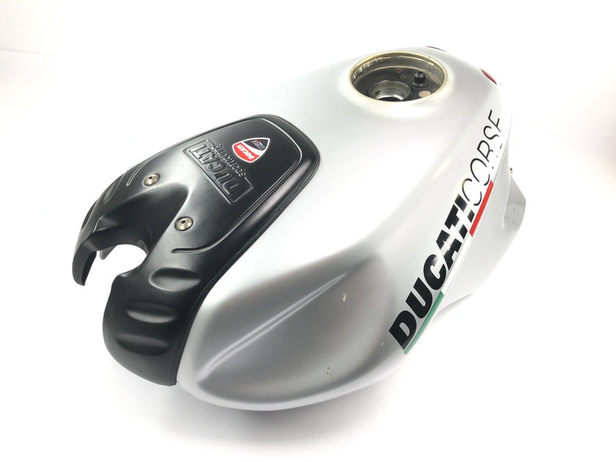 Ducati ST3 S3 [2004] - Tank Kraftstofftank silber Benzintank Tankbehälter