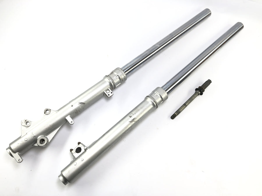 Yamaha DT 125 DE06 [2005] - Gabel Telegabel mit Achse