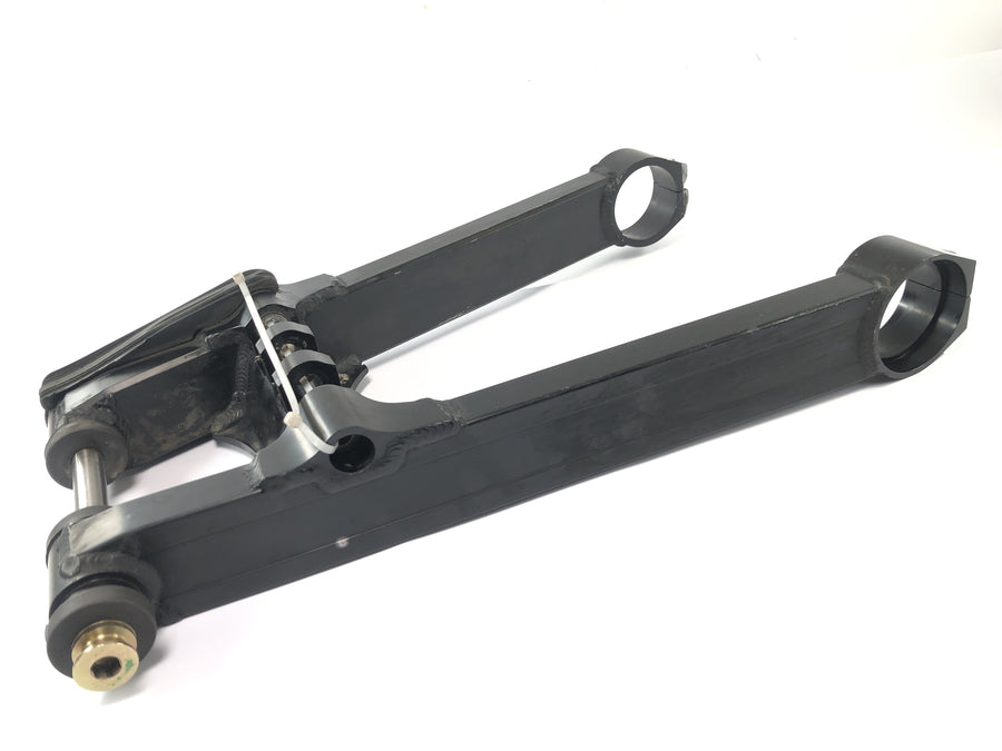 Triumph Daytona 900 T300 [1996] - Swing arm rear wheel swing arm