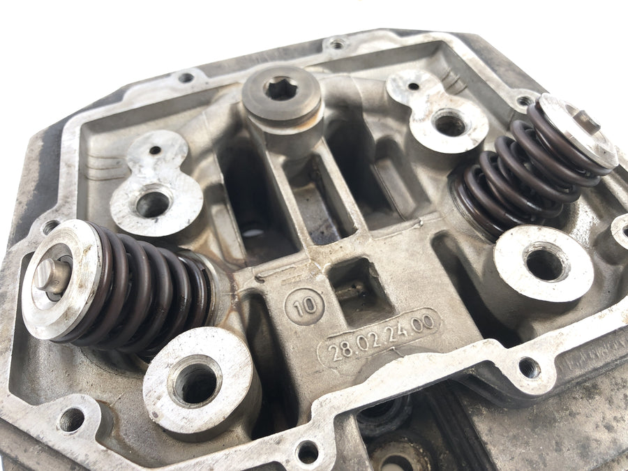 Moto Guzzi California II VT [1985] - Cylinder head on the left
