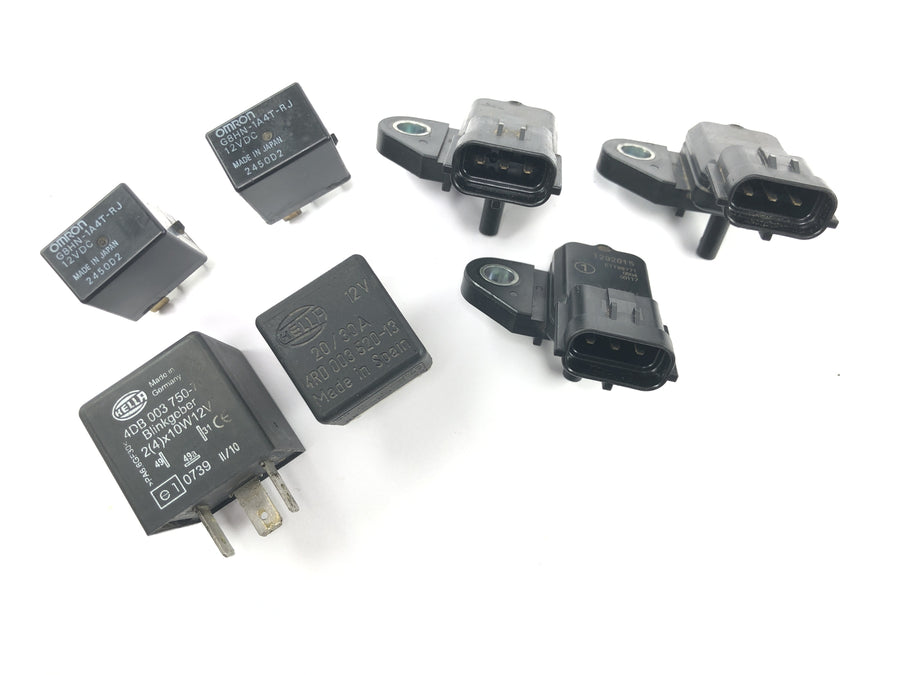 Triumph Bonneville T100 986MF [2012] - Relay bundle