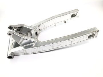 Suzuki GSX R 1100 GU74C [1987] - Achterbrug achterwiel zwenkarm aluminium zwenkarm
