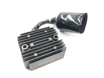 HONDA VTR 1000 SP 1 SC45 [2001] - Regulator gelijkrichter spanningsregelaar laadregelaar