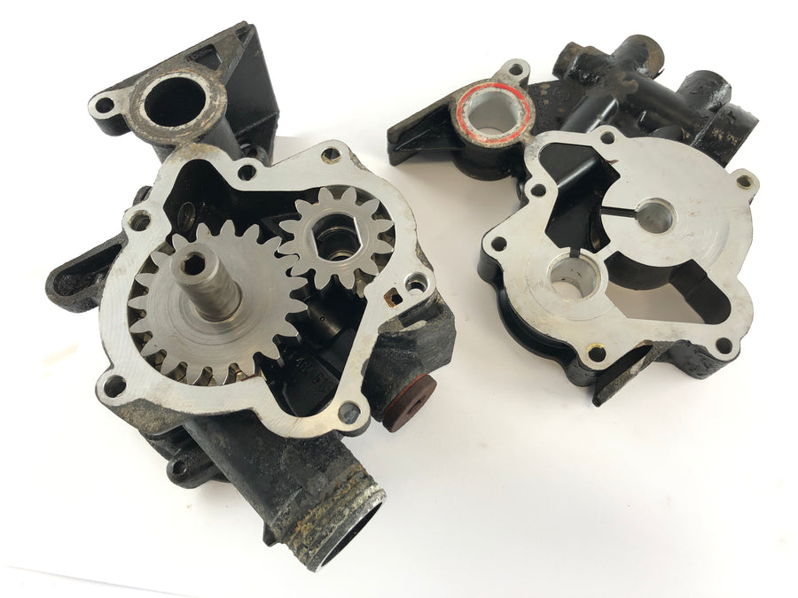 BMW K 1200 RS [2002] - Water pump oil pump