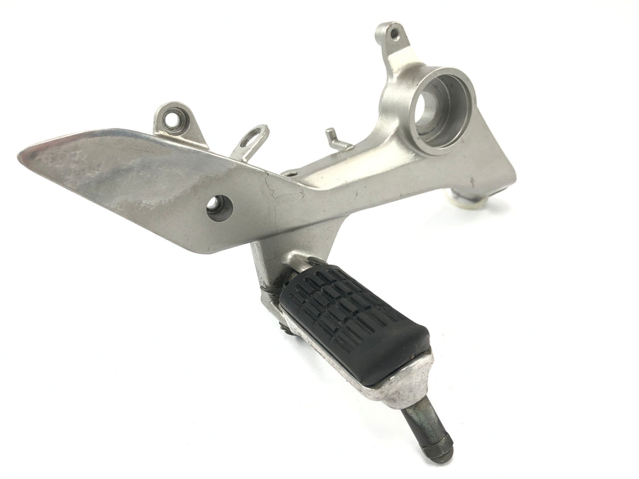 Honda VFR 800 FI RC46 [1999] - Footrest driver footrest footrest holder right