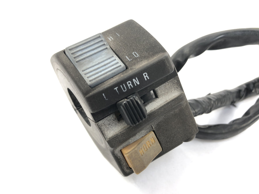 Suzuki GSX R 1100 GV73B [1990] - handlebar fitting handlebar switch on the left
