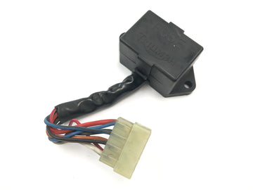 Triumph Daytona 900 T300D [1996] - Fuse box fuse box fuse holder